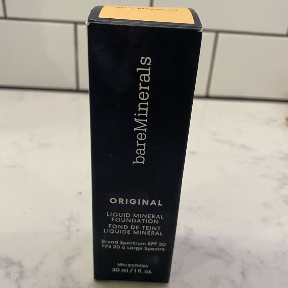Bare Minerals Liquid Foundation in Soft medium 11